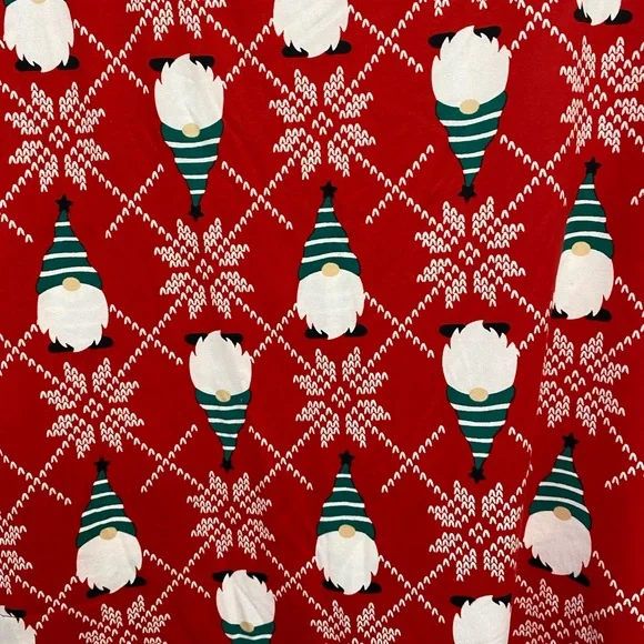 5 Pack Gnome Holiday Christmas Sleep Shirt Gown with pockets- Size 2X / 3X NWT - Picture 3 of 10